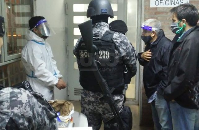 El detenido después de mas de una hora