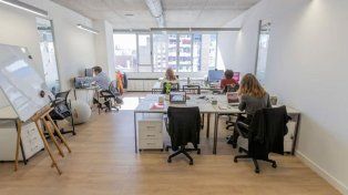 El mito del trabajo para toda la vida entra en crisis: llega el pasaporte laboral