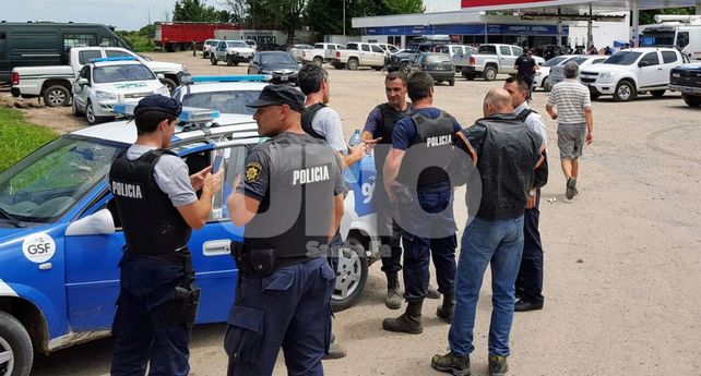 Por la tarde noche. Los encargados de la sucursal vieron a un extraño y denunciaron la situación.&nbsp;