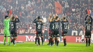 Newells ganó de local en el final.