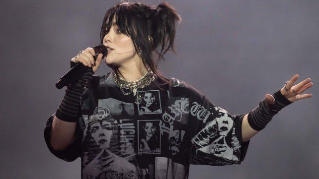 Billie Eilish es una de las artistas que cantará en los Oscar