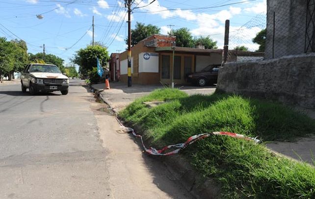 violencia. El crimen de “Charly” Machuca ocurrió en Necochea al 3900. (N.Juncos)