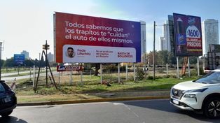 La actividad de los cuidacoches sigue en el ojo de la tormenta. Mientras en algunas localidades se legisló al respecto, en Rosario el debate sigue abierto.&nbsp;