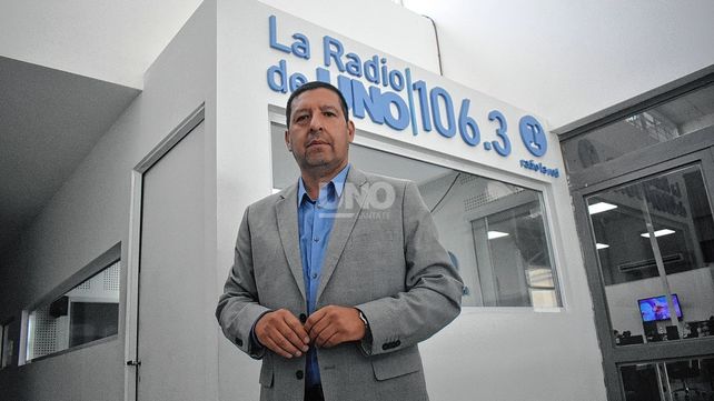 Fabián Acosta conducirá la primera mañana con el nuevo programa de la 106.3 Todo en UNO.