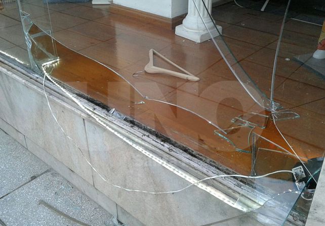 Robaron un local de ropa a metros de la Policía Federal