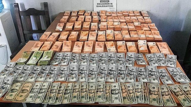 Dos chinos y un argentino viajaban con millones por la ruta 12