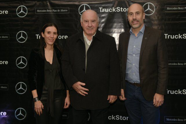 Cecilia y Raúl Corna y Martin Idiarte