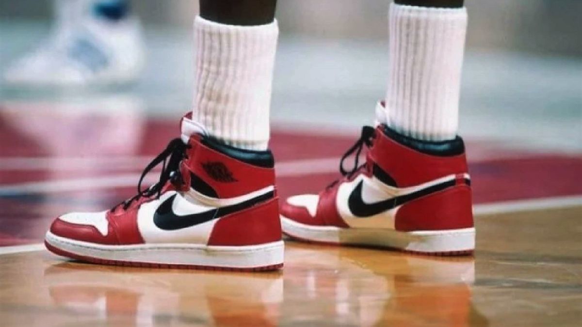 Michael Jordan y una subasta récord de sus zapatillas