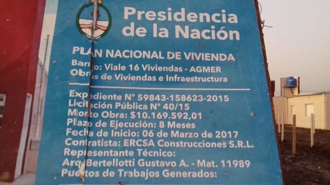 Docentes denunciaron irregularidades en el otorgamiento de viviendas en Viale