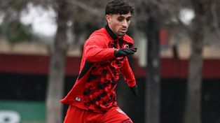 En Newells, Mazzanti quedó entre algodones pero creen que podría jugar el domingo ante Boca