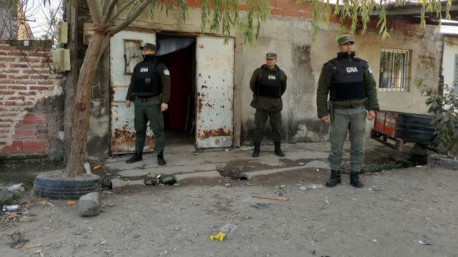 Gendarmería apresó a una mujer por el doble homicidio narco ocurrido el año pasado en barrio Barranquitas