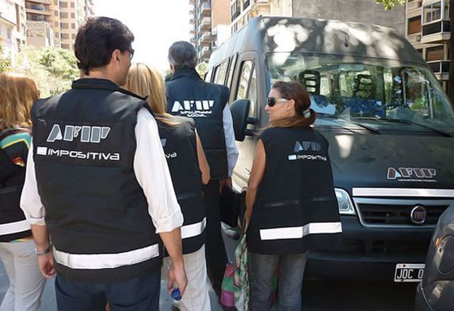 Procesan y embargan al empresario Nicolás Paladini
