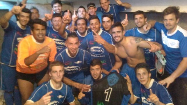La Gloria venció a Ciclón y es líder de la Zona B