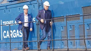 Macri destacó la importancia del complejo portuario de la región