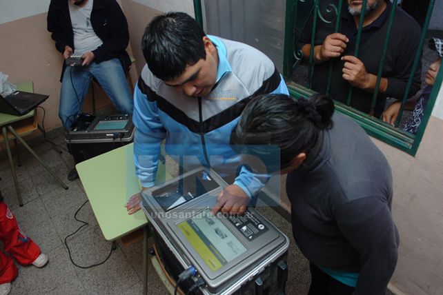 Piden implementar el sistema de voto electrónico en Santa Fe