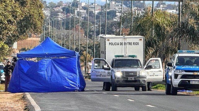 Paraná: un hombre falleció tras ser embestido por un camión.