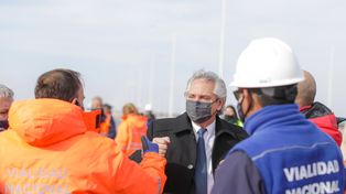 El gobierno redujo un 70% el cupo de ingreso de pasajeros por Ezeiza