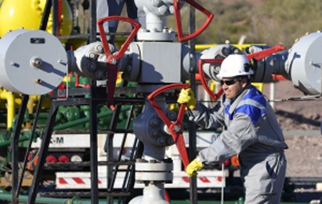 Aseguran que el paro pone en riesgo el normal abastecimiento del gas en gran parte del país.