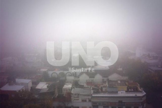 Visibilidad reducida por la presencia de niebla en rutas y calles
