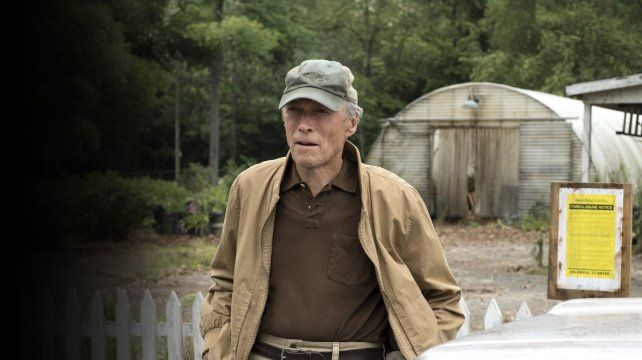 Clint Eastwood dirige y protagoniza un tenso drama furor en Netflix