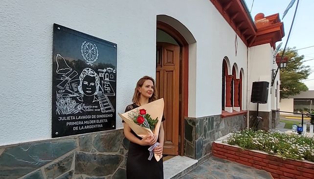 La primera mujer del país electa para ocupar un cargo ejecutivo era rosarina