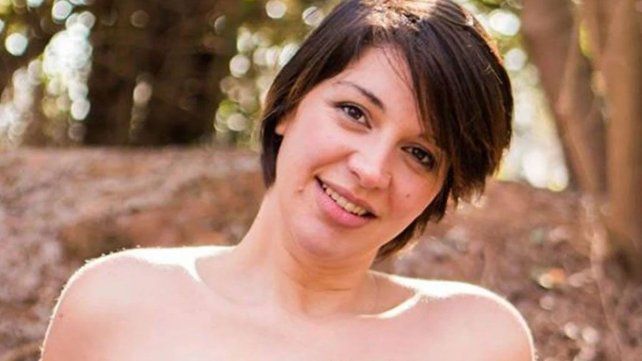 María Florencia Gómez Pouillastrou era militante de la agrupación feminista Las Chuecas y militaba en el Partido Comunista (PC). Tenía 34 años