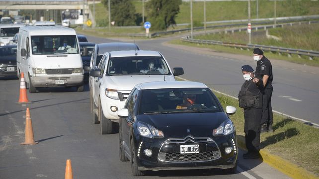 Las localidades del Gran Rosario sienten el impacto de la flexibilización.