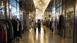Algunas galerías hoy están completas y ya hay lista de espera para instalar un local. El arribo de bares llevó mayor movimiento