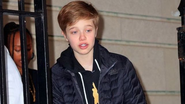 El hijo trans de Angelina Jolie y Brad Pitt cambió su nombre