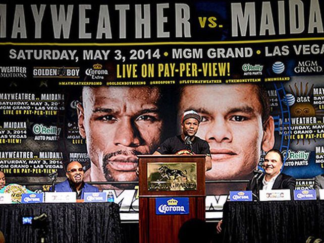 Piel de gallina: descubrí el afiche promocional de la pelea del año