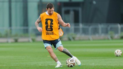 Última práctica mundialista de Messi, el once de la final y el futuro de Scaloni