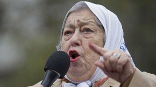 Bonafini alentó a continuar con los escraches a funcionarios