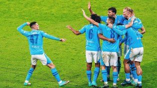 Manchester City ganó y aseguró su lugar en los octavos de final de la Champions