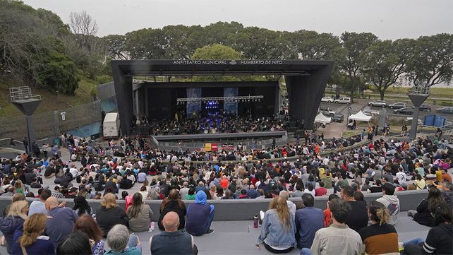 El Festival Diciembre Solidario se realizará en el Anfiteatro Municipal.