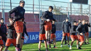 El plantel de Patronato entrenó este viernes en el Grella. Diego Pozo planea modificaciones.