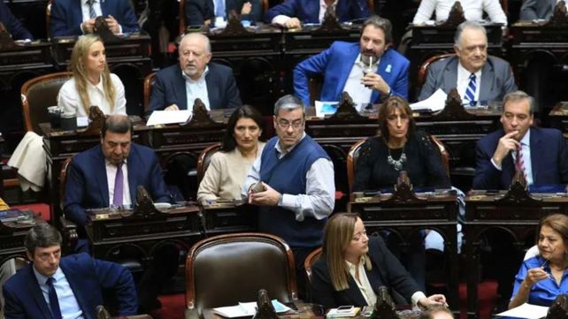 Veto. El diputado rosarino Germán Martínez preside el bloque de Unión por la Patria.