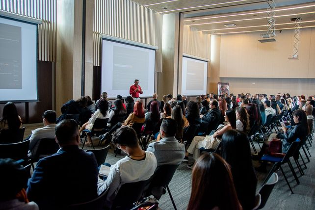 Una serie de Masterclass inyectando 3 millones de dólares estadounidenses en la economía colombiana