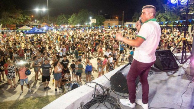 El Festival Popular vuelve con música en vivo