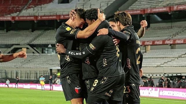 Colón intentará en Avellaneda volver al triunfo contra Independiente.&nbsp;