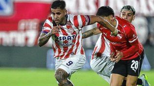 Surgieron diferencias entre Unión y Gimnasia (LP) por la cesión de Agustín Colazo