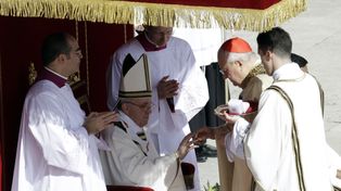 Las imágenes de la asunción de Francisco