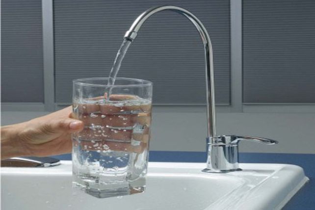 Aguas de Santa Fe pide un aumento de 138% en seis meses