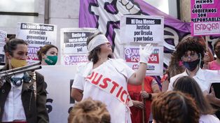 Rosario se movilizó en memoria de Ursula Bahillo y en reclamo de Justicia