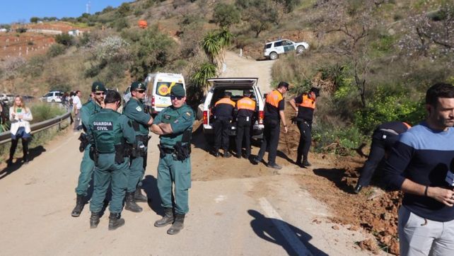Sufre más retrasos el operativo de rescate del niño español caído en un pozo