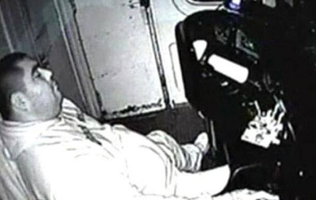 Maquinista del Mitre se durmió diez minutos mientras conducía