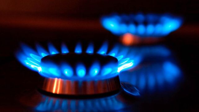 Ponen en marcha período de implementación de régimen en las tarifas de energía con reducción de subsidios. Durará seis meses y podrá ser ampliado por única vez.
