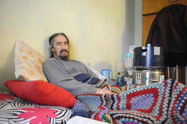 Angel Bin Santos acarreaba una insuficiencia respiratoria. (Marcelo Bustamante / La Capital)