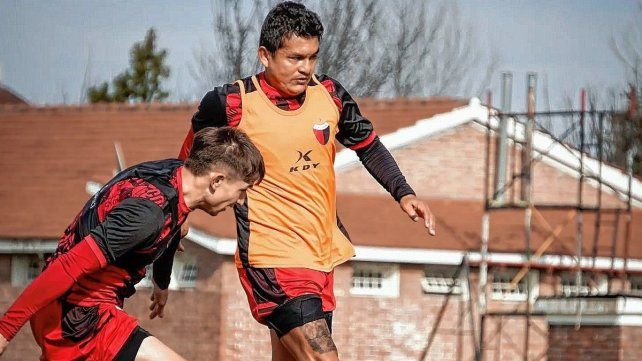 Colón volvió al trabajo pensando en Gimnasia (M) con importantes temas Colón volvió al trabajo pensando en Gimnasia (M) con importantes temas