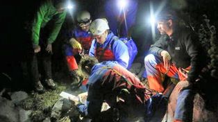 Inician rescate de un espeleólogo que se accidentó en profunda cueva