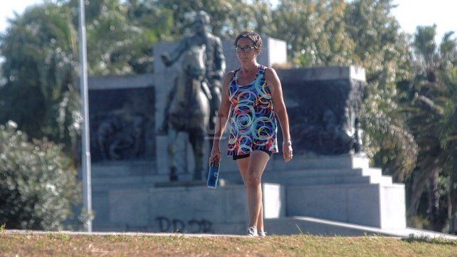 Domingo de sol y calor en la ciudad de Santa Fe para cerrar el primer fin de semana del año